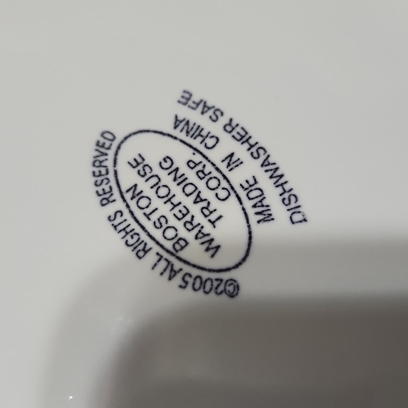 Boston Warehouse Trading Corp.  Silver metal Rooster Egg Plate - Picture 5 of 10